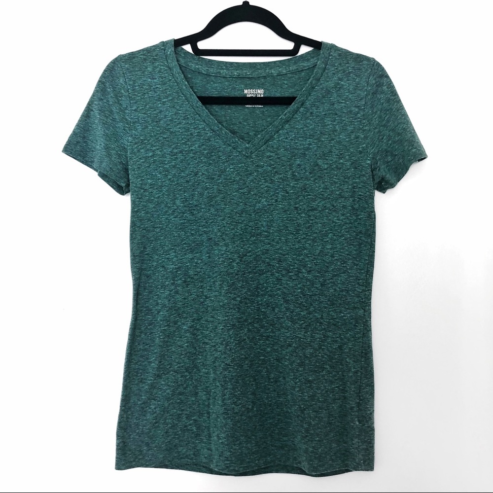 Mossimo Basic V Neck Tee Shirt - Size S